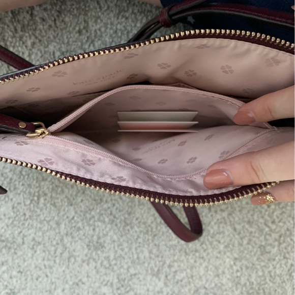 NWOT Kate Spade New York Polly Medium crossbody in cherrywood - Picture 5 of 6